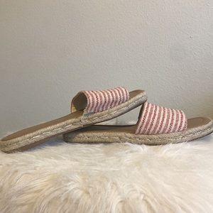 Universal threads sandals women’s size 8 1/2